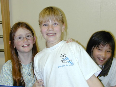 Rebecca, Mafer, and Caitlin