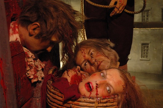 Guillotine