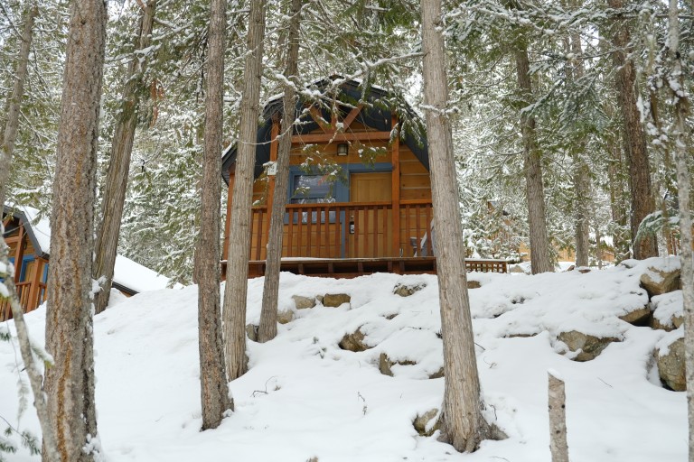 Queen Cabin
